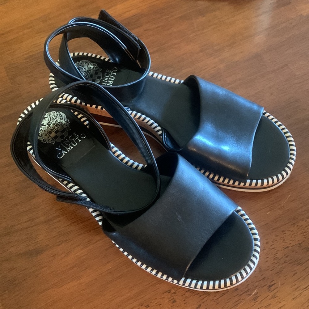 VINCE CAMUTO WRAP AROUND LEATHER SANDALS WOMENS SIZE 8.5 - Picture 8 of 8